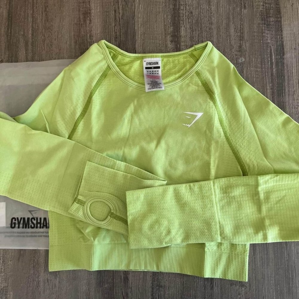New Gymshark Top M